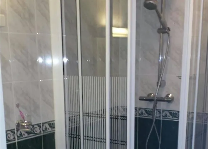 Отель Fennessy's